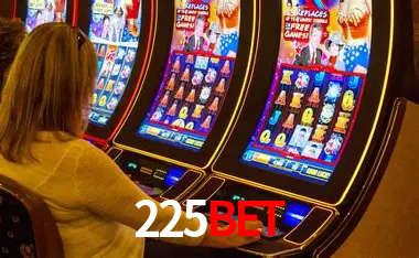 A Experiência Imersiva dos Cassinos Ao Vivo no 225BET